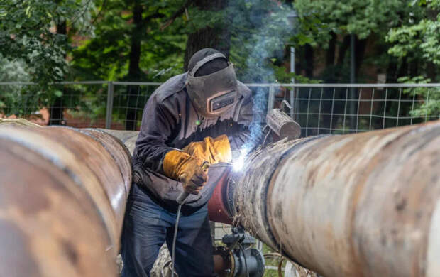 В Парголово обновили теплосети для двух медицинских учреждений