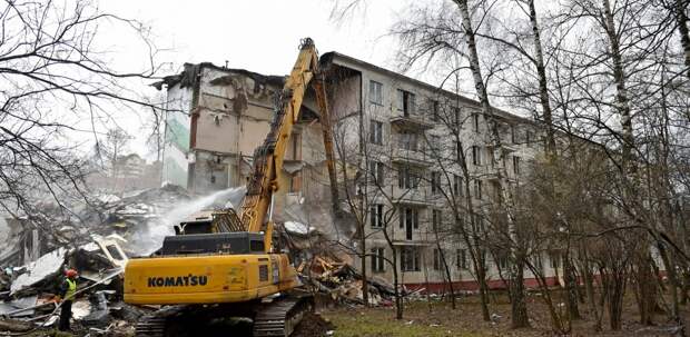 Андрей Бочкарёв: более 80 старых домов демонтированы в Москве с начала реализации программы реновации