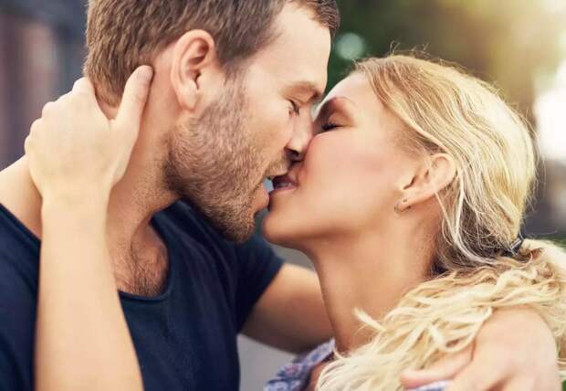Как поцелуи влияют на здоровье