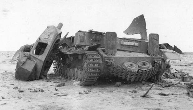 Уничтоженный немецкий танк