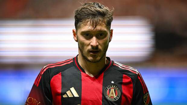 «Алекс лучший!»: фанаты «Атланты» восторгаются голом Миранчука — россиянин шикарно исполнил штрафной в США