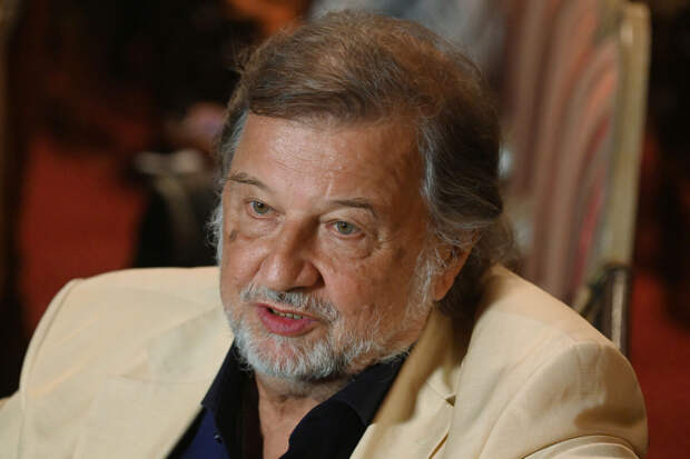 Mash: композитор Рыбников отсудил 3 млн рублей за использование песни "Буратино"