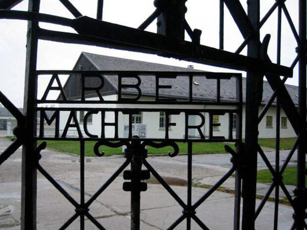 Германия: когда вы делаете селфи в местах памяти жертвам холокоста Туризм и отдых, путешествия, факты