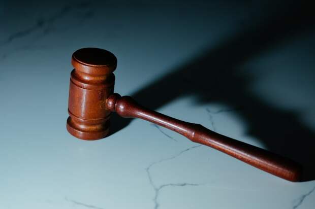 Илон Маск против Сэма Альтмана: из-за чего судятся IT-миллиардеры