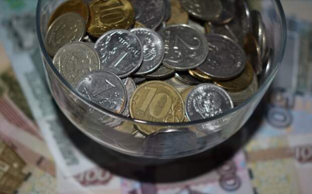Что станет с рублем и стоит ли покупать валюту?