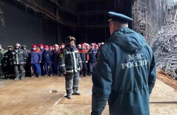 Продолжается расследование по делу о теракте в подмосковном "Крокус Сити Холле". Помимо террористов, внимание следователей сосредоточено на проведении проверок противопожарного состояния КСХ.