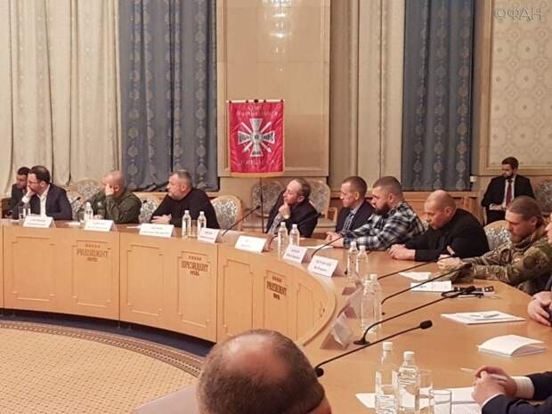 Владислав Сурков выступил с приветственным словом на Совете командиров Союза добровольцев Донбасса