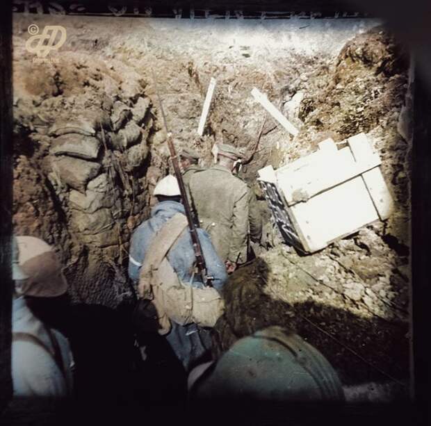 Грязь и окопы Грязь и окопы война, люди., первая мировая