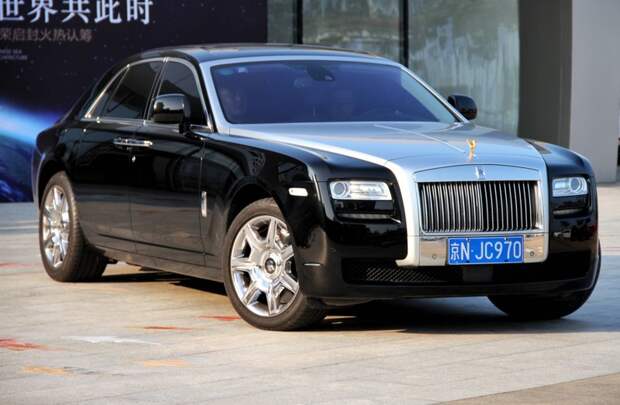 Rolls Royce специально для Джеки Чана rolls-royce, авто, джеки чан