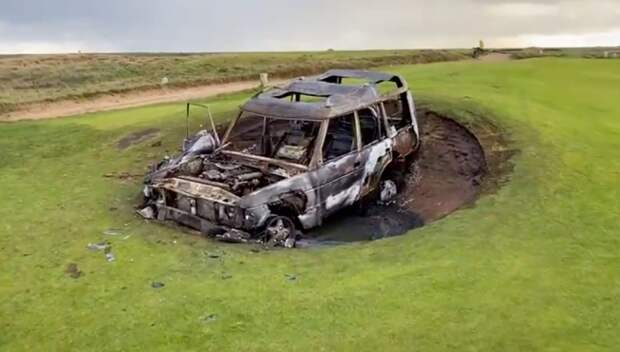 range rover golf course fire