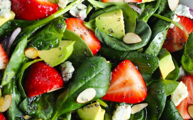 salad-strawberry-avocado