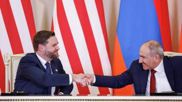 Бросок на Кавказ и миллиарды для Армении. США зашли на поле России