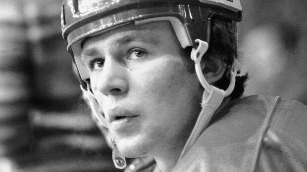 Жил в деревянном бараке, шарился по стройкам, стал звездой СССР и покорил мир. Истории о легенде ЦСКА Фетисове