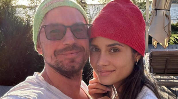 Александр Петров с женой Викторией