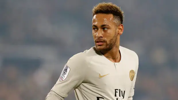 СМИ: Мать Неймара посетила Барселону