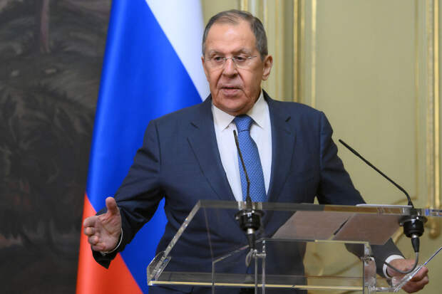 Лавров: "коалиция желающих" стремится показать миру собственное превосходство
