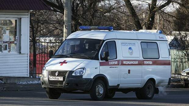 Ребенка сбили на переходе возле ТЦ на северо-западе Москвы