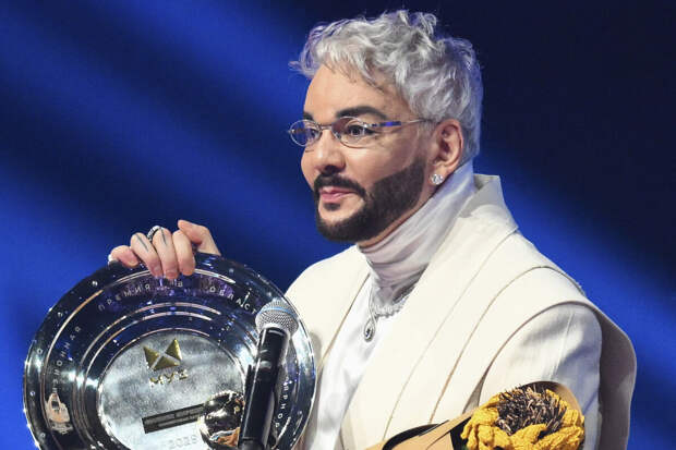 Певец Киркоров заявил, что менеджера Louis Vuitton уволили после звонка Водяновой