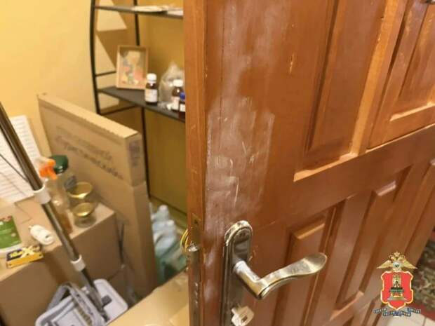 Бывший работник украл 400 ты. рублей из монастыря в Тверской области