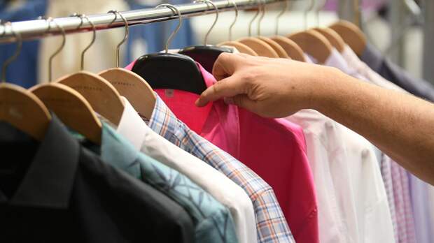 Дизайнер Солдаткина посоветовала сделать в квартире гардеробную под потолок