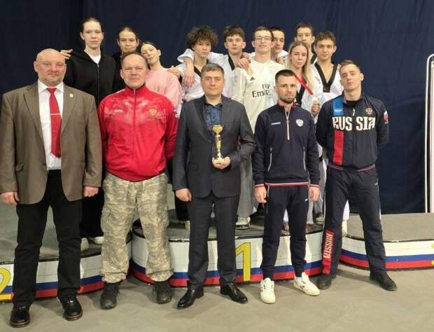 Казанцы привезли 10 золотых медалей с Чемпионата и Первенства ПФО по хапкидо