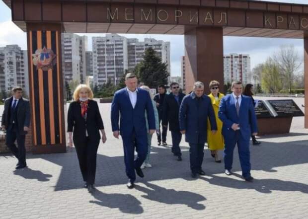 Вице-премьер Крыма Евгений Кабанов посетил объекты ФЦП в Евпатории