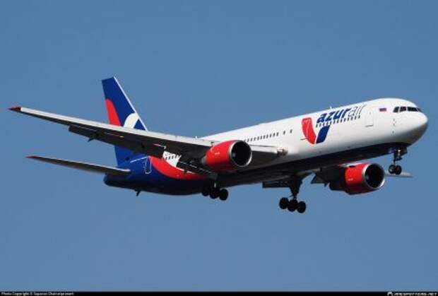 Boeing 767-306ER авиакомпании Azur Air