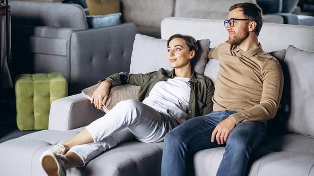 «Сберечь нервы и деньги»: как правильно выбирать мягкую мебель