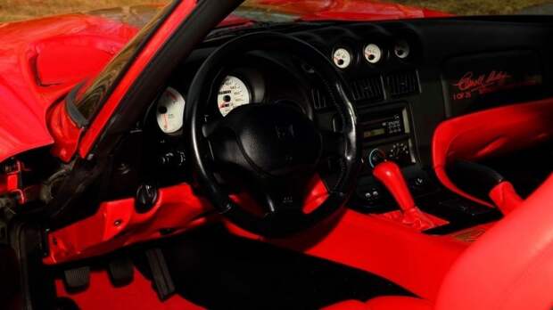 Dodge Viper GTS CS 1997 года — единственный в мире, доработанный Кэрроллом Шелби