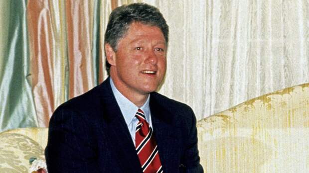 Пресс-секретарь Ельцина усомнился в словах Клинтона о реакции Москвы на расширение НАТО