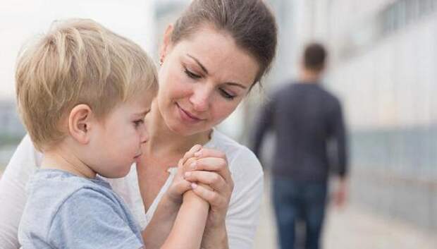 В России увеличится штраф за запрет ребенку общаться с одним из родителей — сумма наказания вырастет до 10 тыс. рублей