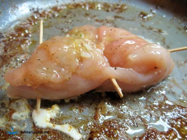 Куриные рулетики с рисом