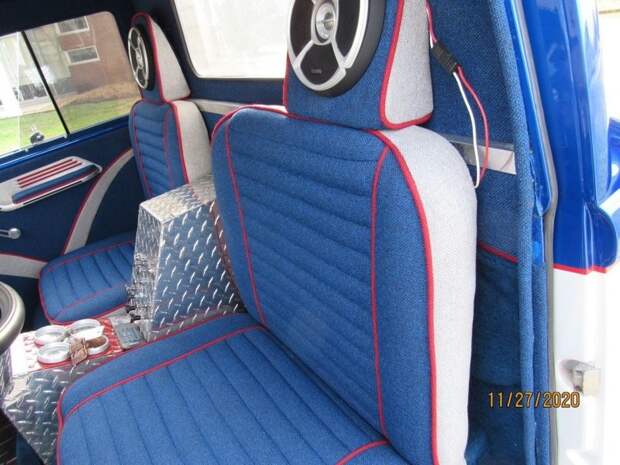 Очень мощный грузовичок, созданный из минивэн Volkswagen T1