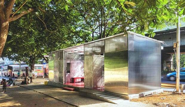 Общественный туалет в индийском городе Тейн (проект архитектора Рохана Чавана). | Фото: news.21.by.