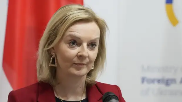 Глава МИД Трасс: Великобритания 22 февраля объявит о новых санкциях против России