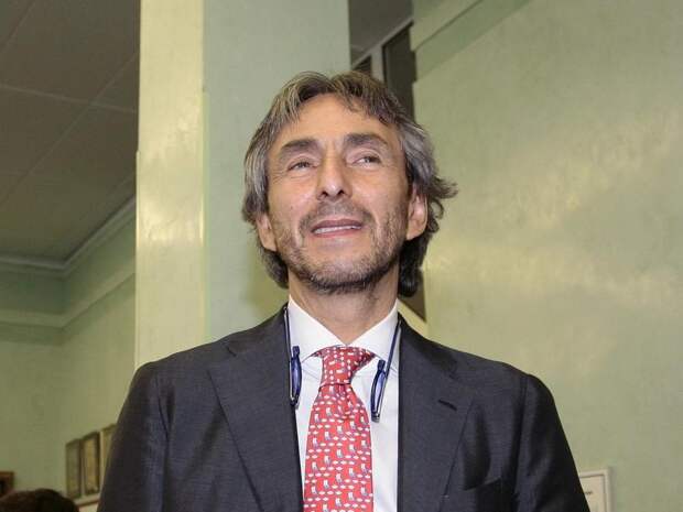 Дочь Джабраилова пожаловалась, что мама не поддержала ее после смерти Умара