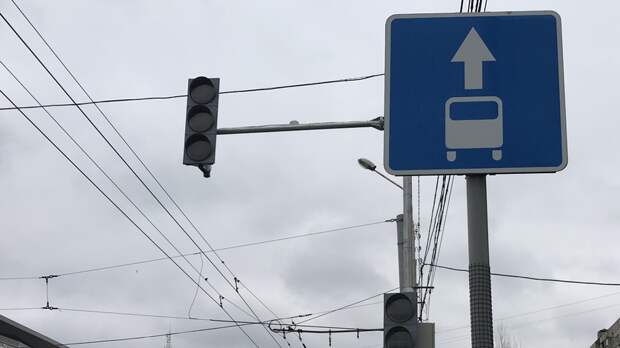 Пробки парализовали движение в Ростове из-за отключенных светофоров