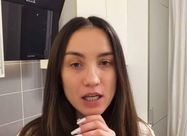 Певица Виктория Дайнеко снялась без макияжа