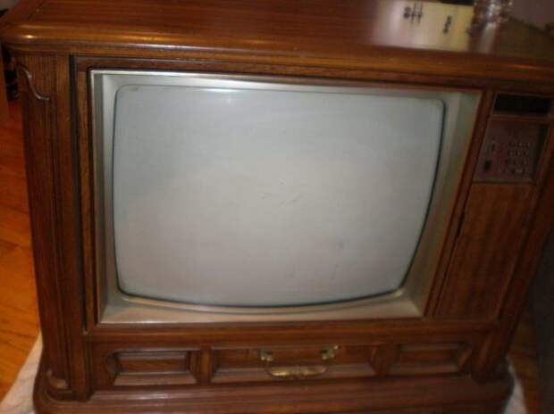превращение теелвизора в аквариум, из телевизора аквариум, аквариум старый телевизор телешоу