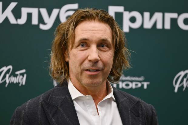 Мостовой рассказал об отношении к уехавшим за границу спортсменам в 90-е