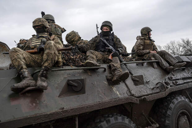 Советник главы ДНР Кимаковский: бойцы ВСУ оказались в окружении под Угледаром