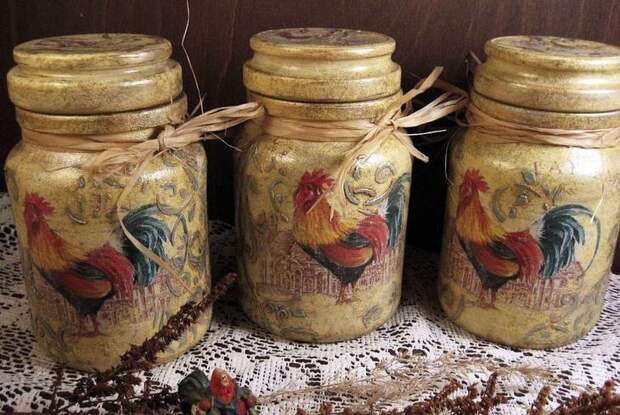 Декупаж банок своими руками — техника, особенности
