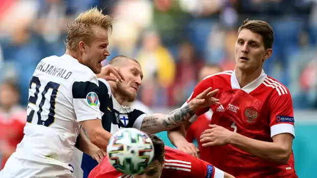 Познер заявил, что сборные России и Финляндии показали бестолковую игру