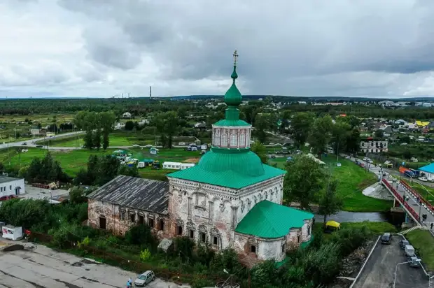 Крестовоздвиженский собор Соликамска
