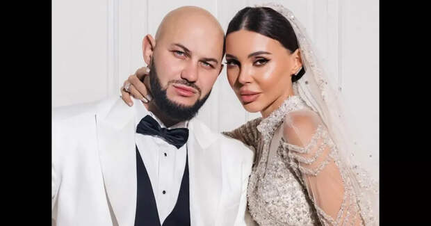 "Подарки дарила только я и рожала для себя". Оксана Самойлова назвала главную причину развода с Джиганом и назвала мужчин "ущербными"