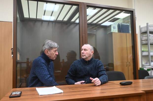 Прокурор запросил 7,5 года колонии для генерала Кувшинова по делу о хищениях