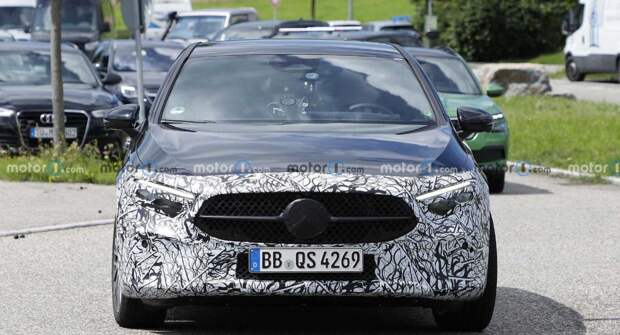 На тестах замечен прототип обновленного Mercedes A-Class