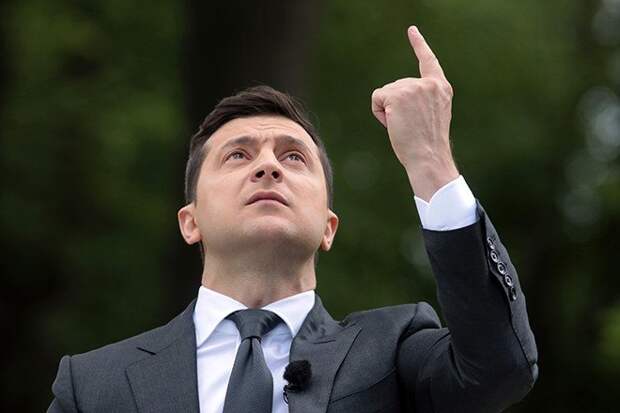 Зеленского в Киеве назвали орудием в руках Путина Зеленского в Киеве назвали орудием в руках Путина