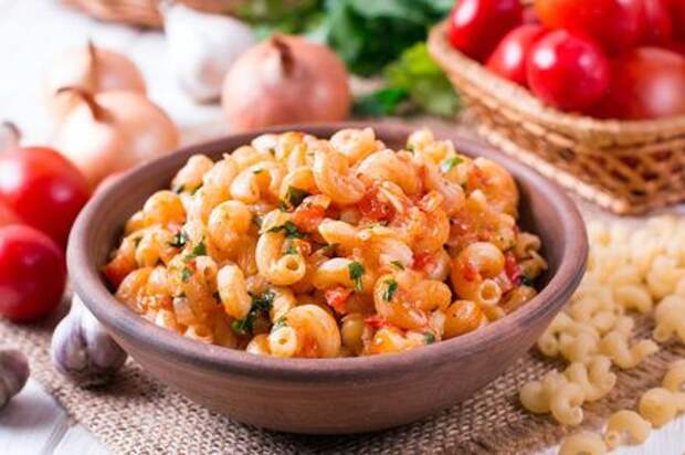 Макароны с помидорами и луком. Этап: 8