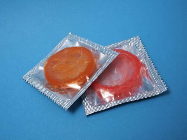Нелегальная продажа презервативов в России может достигать 20-30%